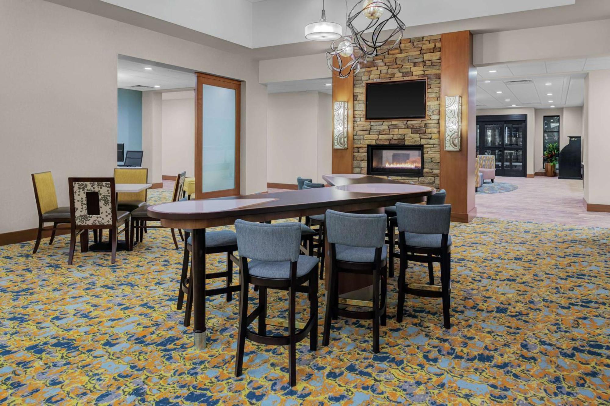 Homewood Suites By Hilton Wauwatosa Milwaukee Екстер'єр фото